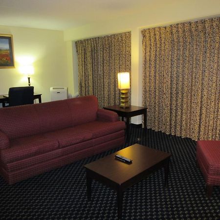 Atrium Hotel & Conference Center Hutchinson Interior foto