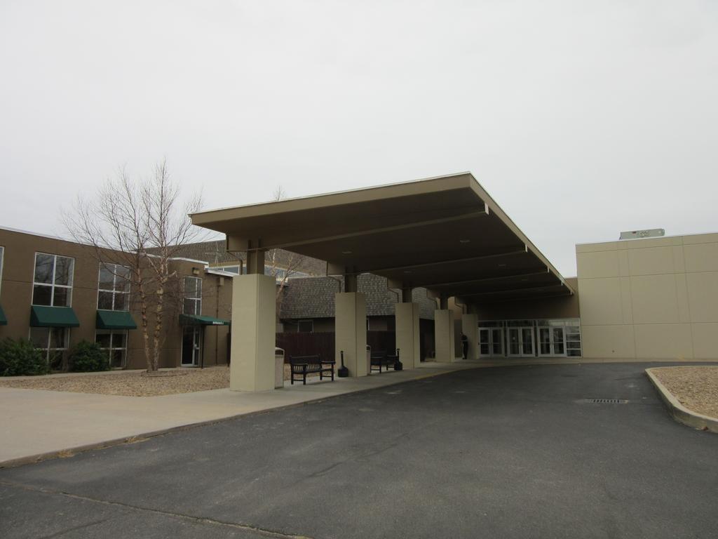 Atrium Hotel & Conference Center Hutchinson Exterior foto